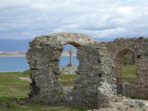 Chapel ruins on Ynys Llanddwyn island