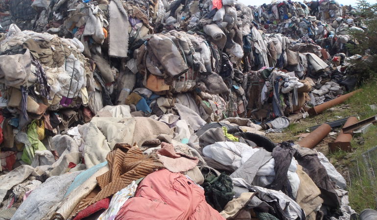 waste dumped on farm land illegally waste dumped on farm land illegally